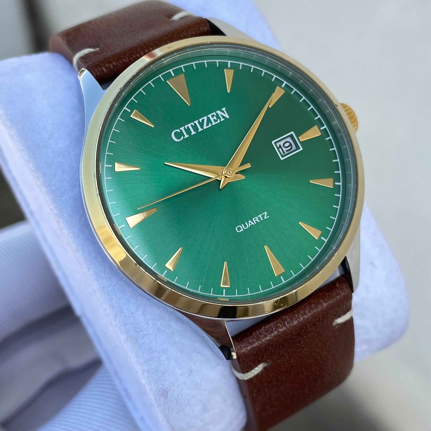 Citizen Quartz Green Dial DZ0064-52X