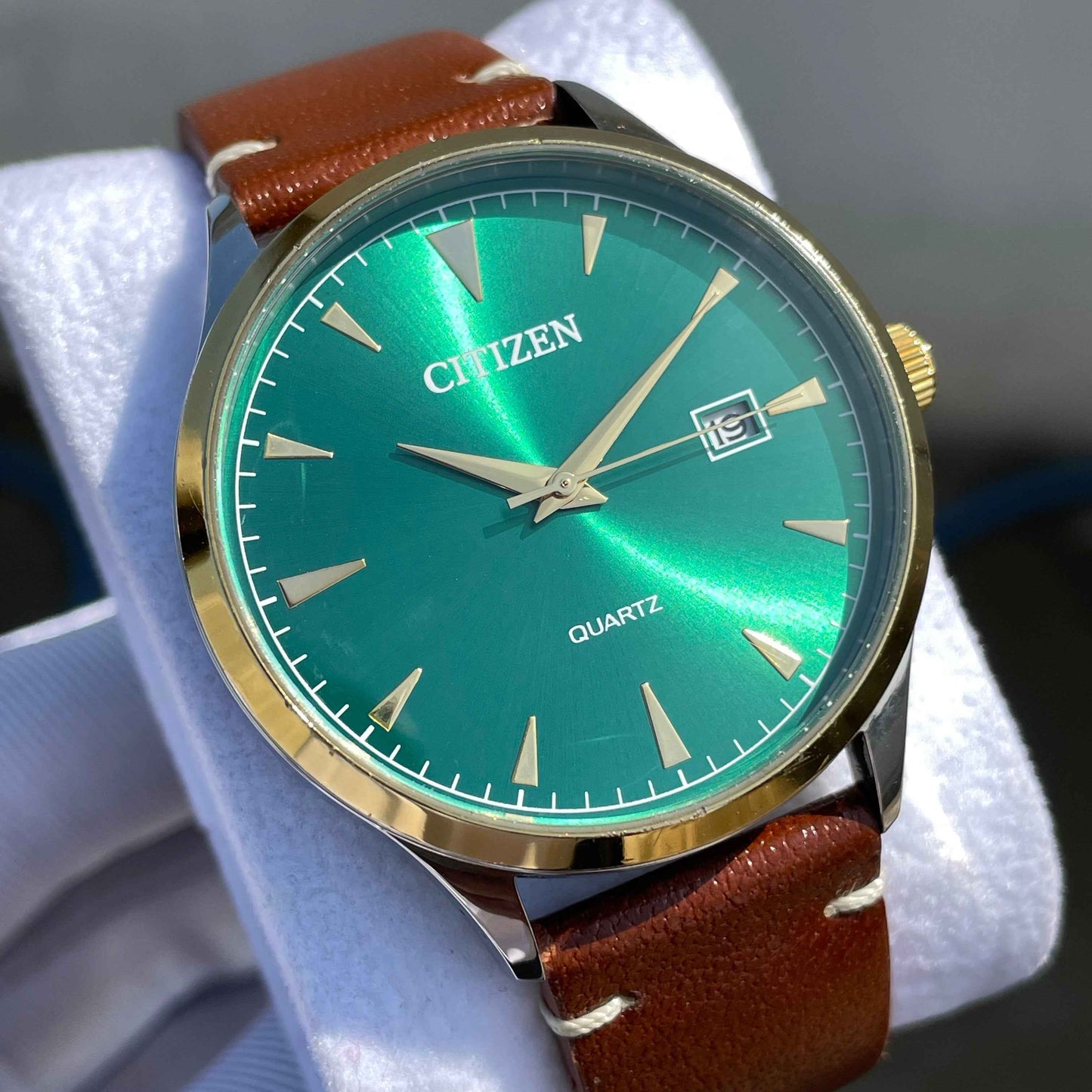 Citizen Quartz Green Dial DZ0064-52X