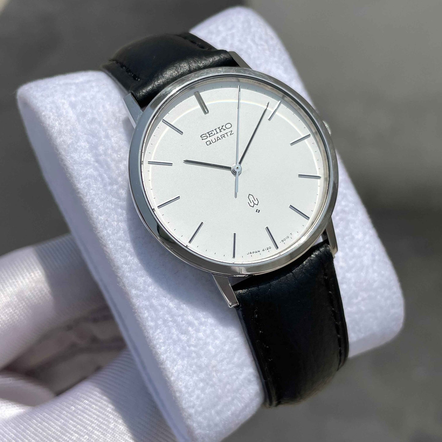 Vintage Seiko Quartz Dress Watch 4120-9010