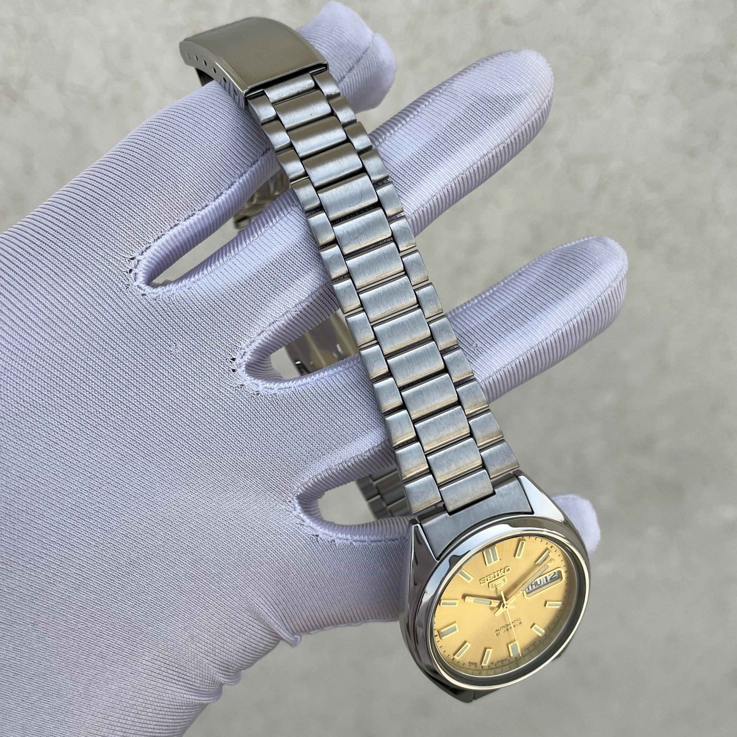 Seiko 5 Golden Dial SNKSX81