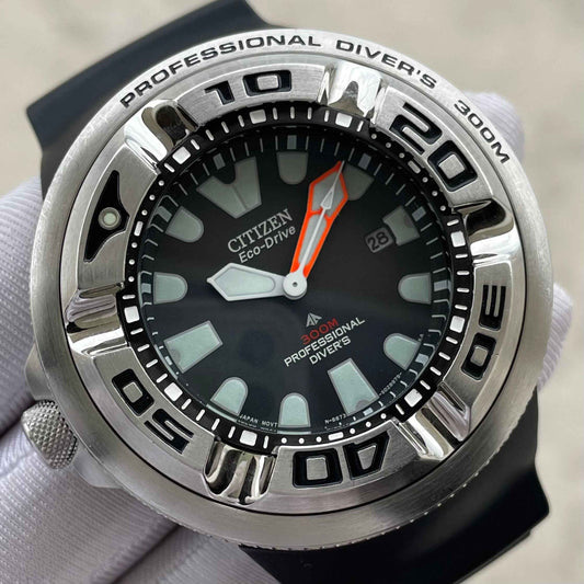 Citizen BJ8050-08E Professional Diver's 300 Meter
