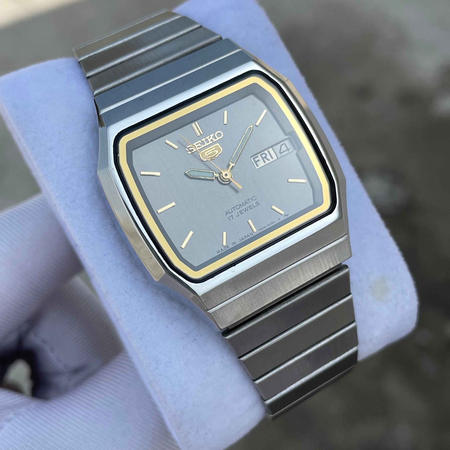 Seiko 5 Automatic 7009-2061