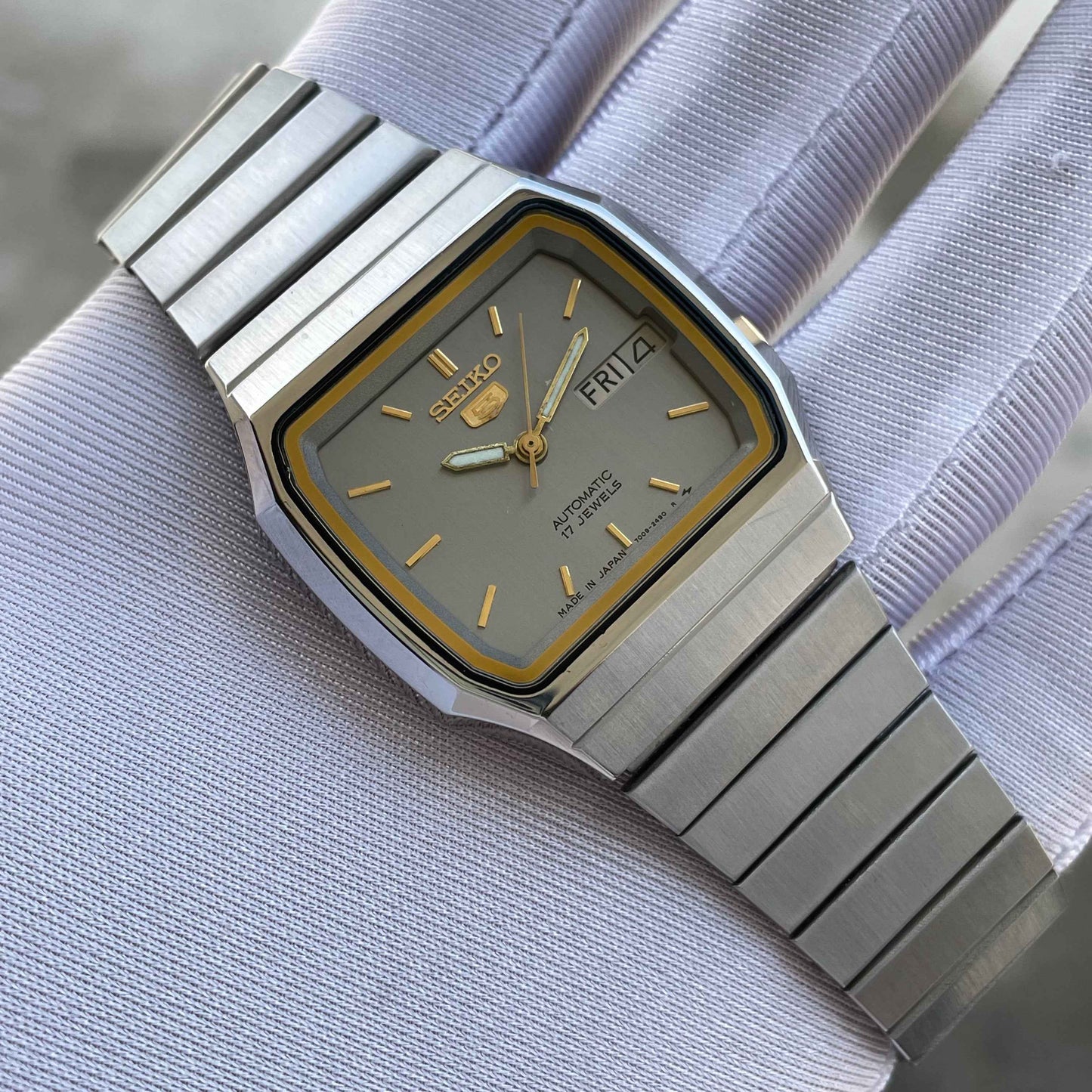 Seiko 5 Automatic 7009-2061