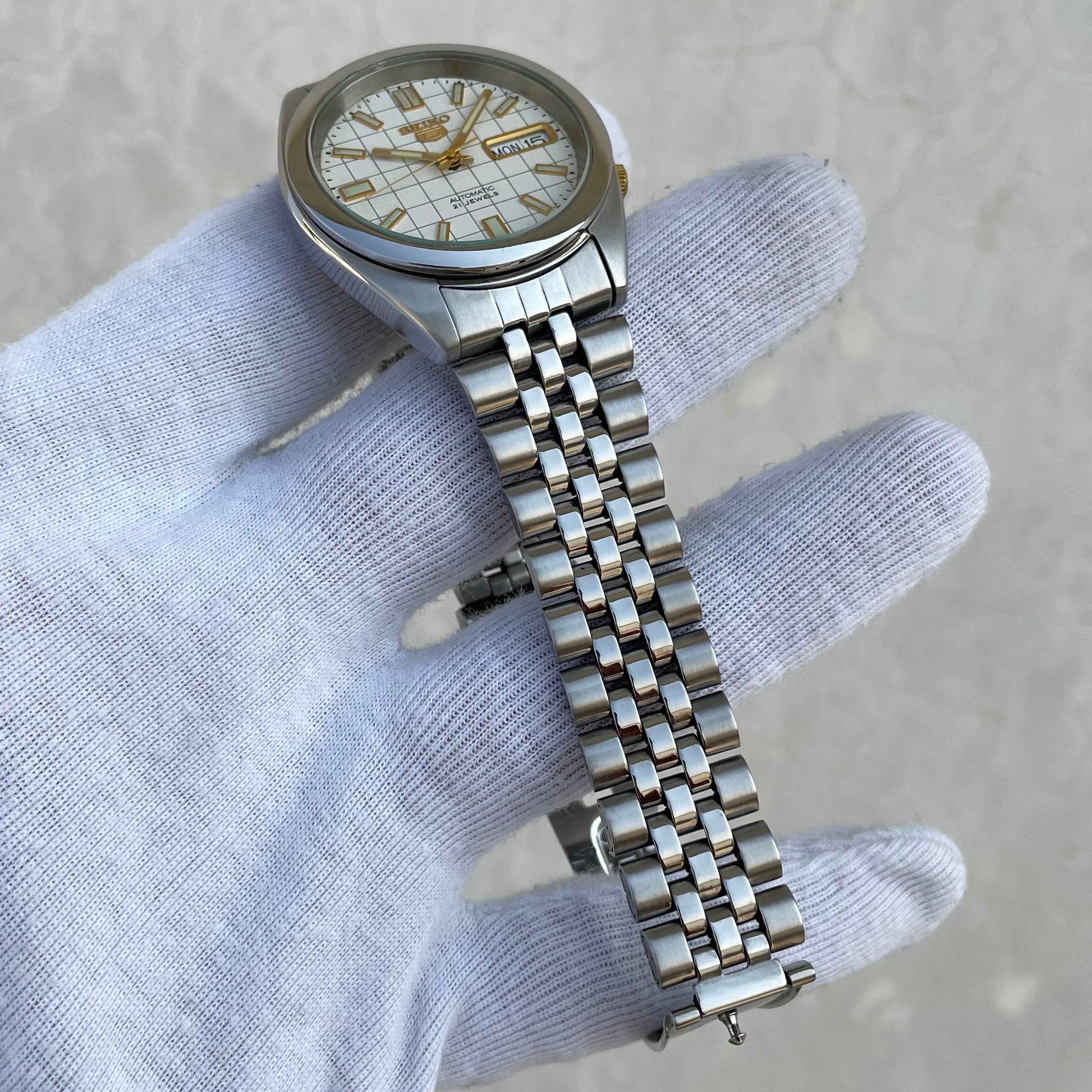 Seiko 5 White Checkered Dial