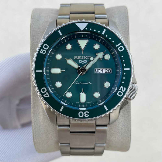 Seiko 5 Sports SPRD61