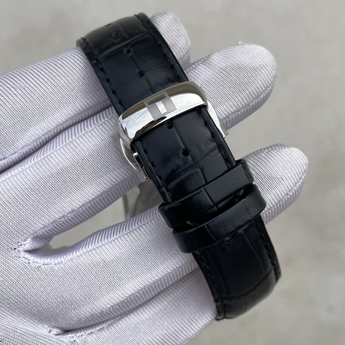 Tissot Gentelmen Quartz T127.410.16.041.01