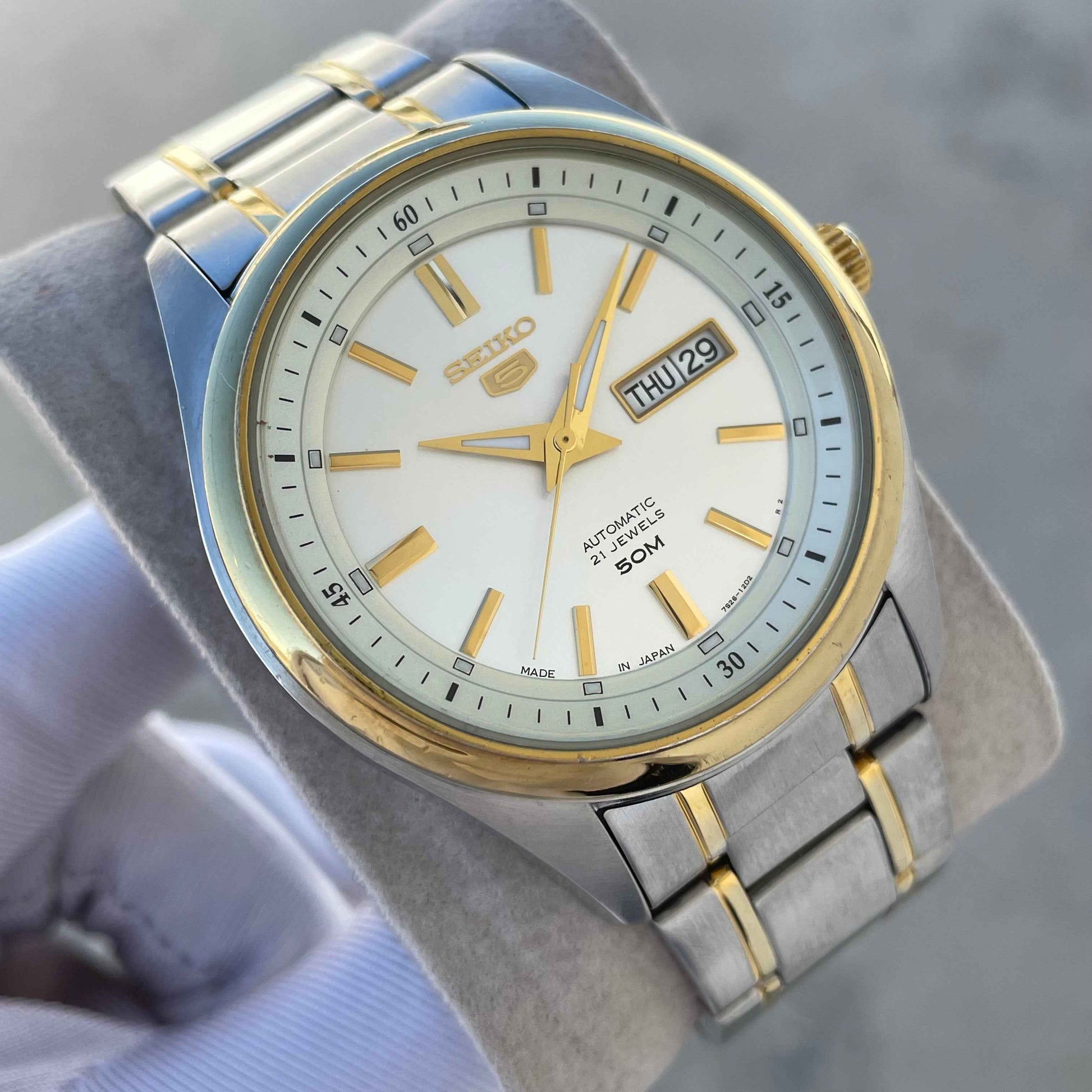 Seiko 5 Two Tone SNKM92J1