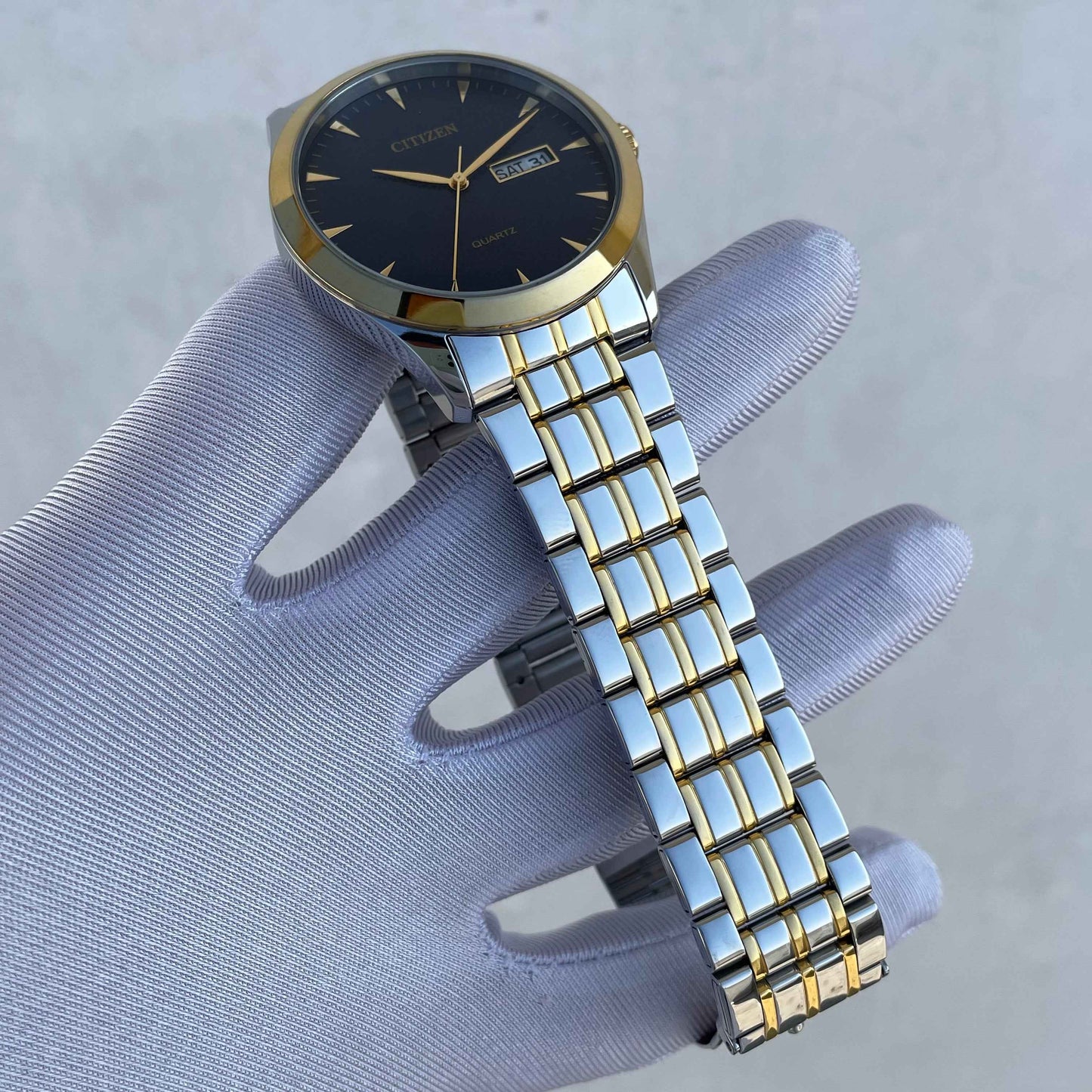 Citizen Quartz Blue Dial DZ5014-53L