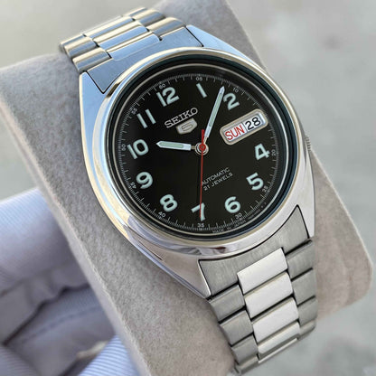 Seiko 5 SNKB45