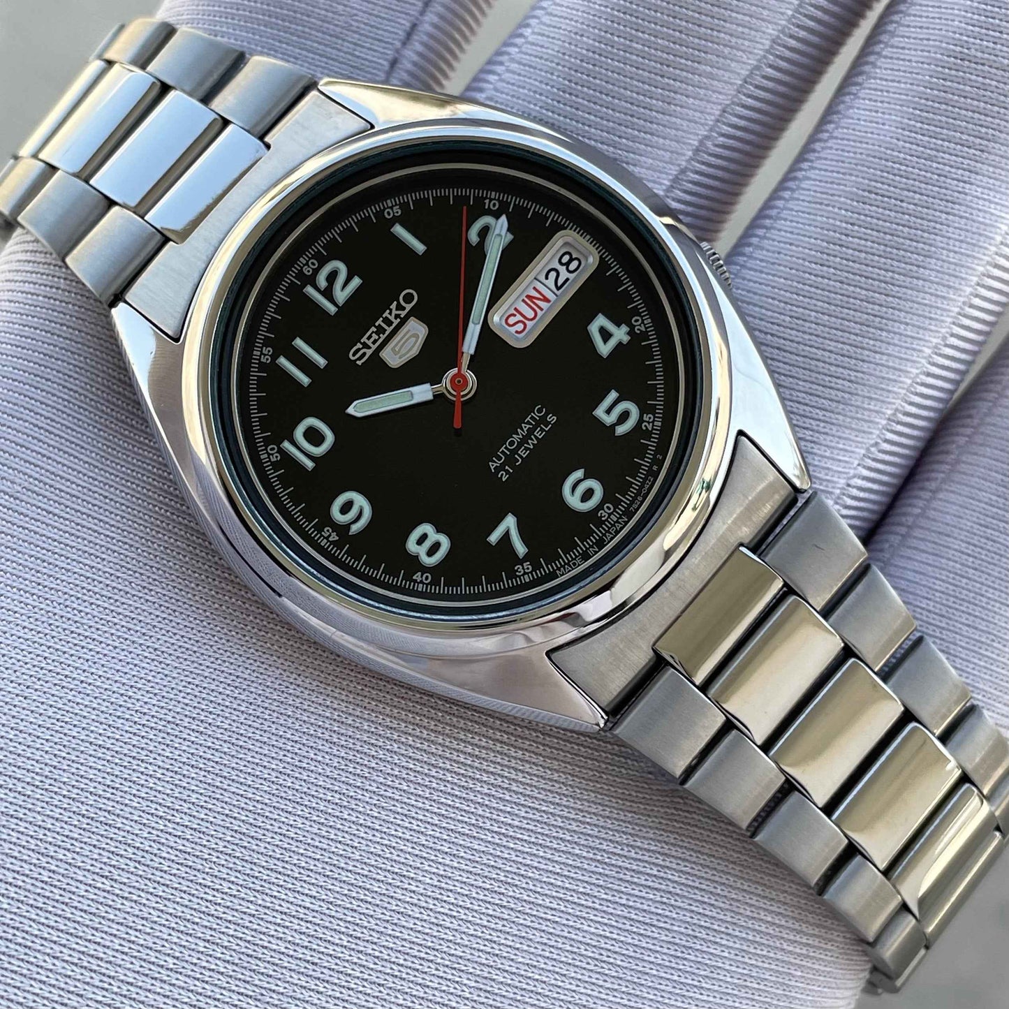 Seiko 5 SNKB45