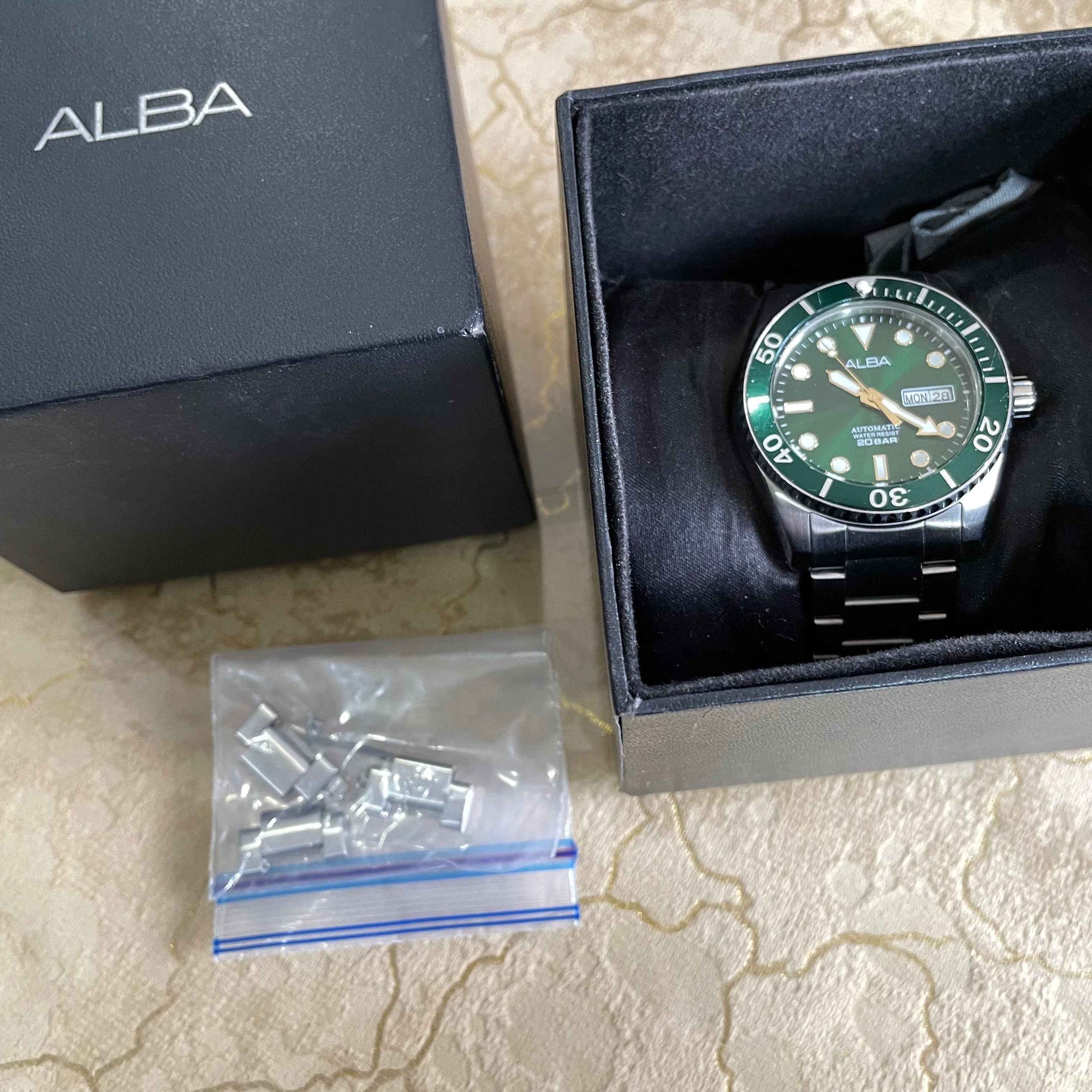 Seiko Alba Green Diver's Automatic
