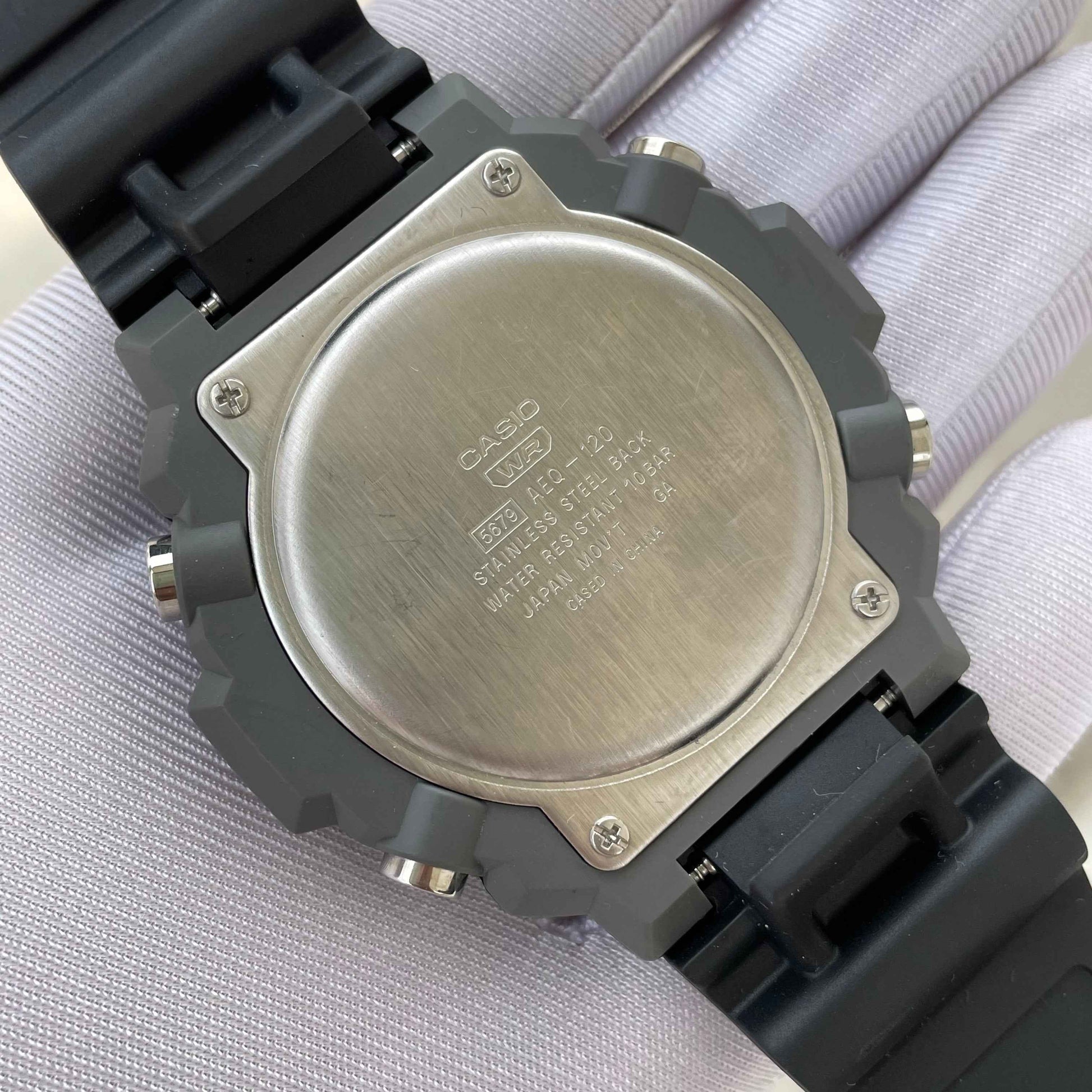 Casio World Time AEQ-120W-1AV