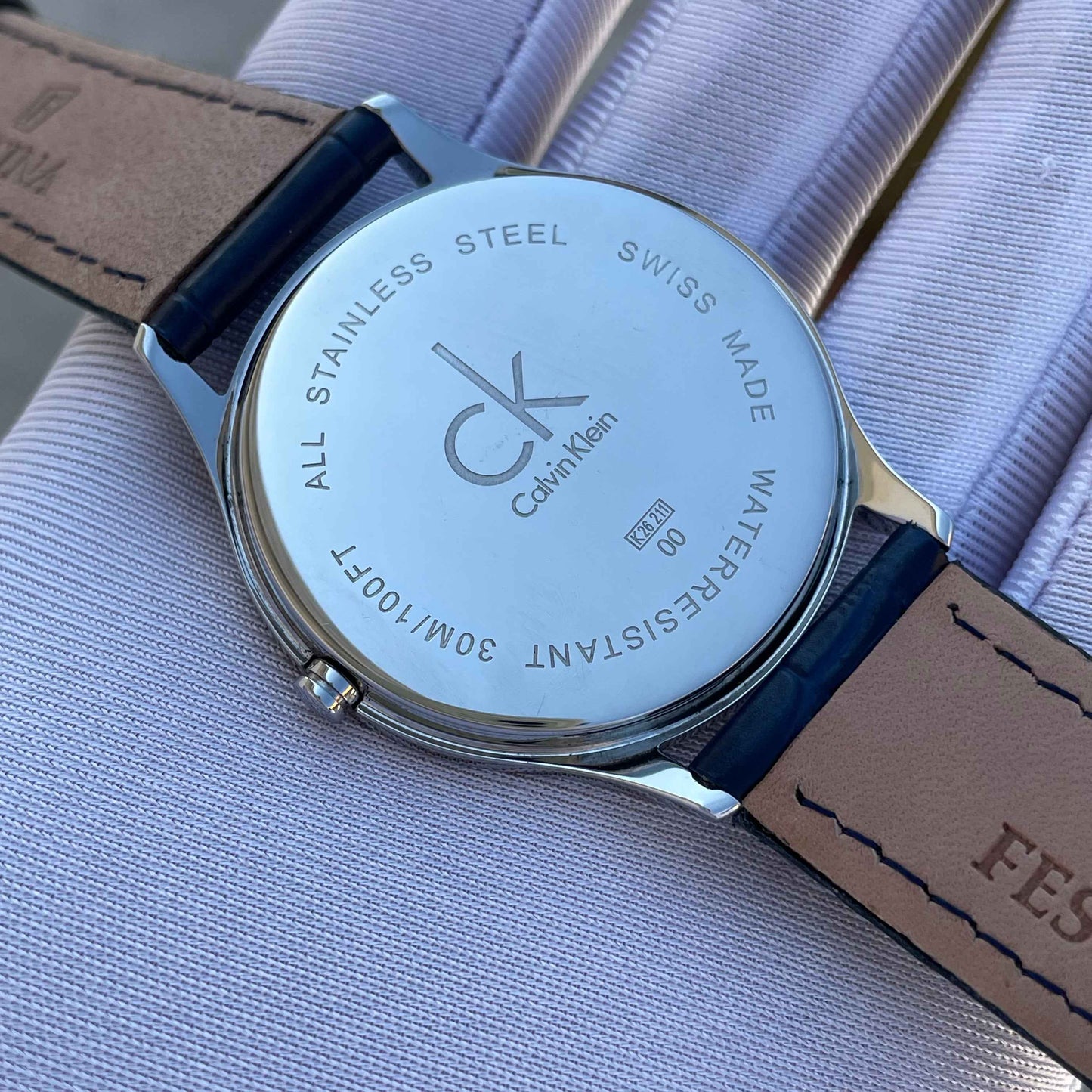 Calvin Klein K26211
