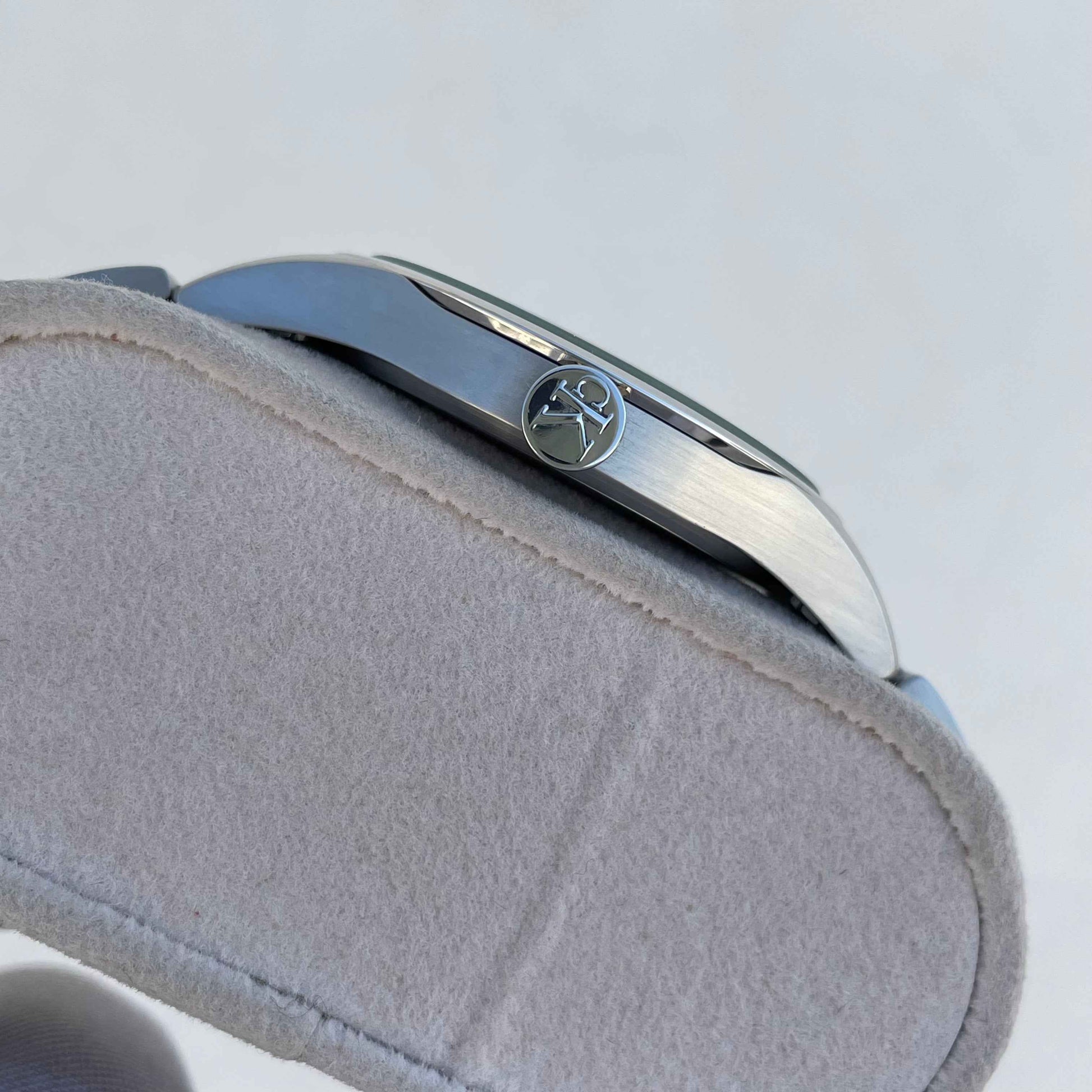 Calvin Klein K22321