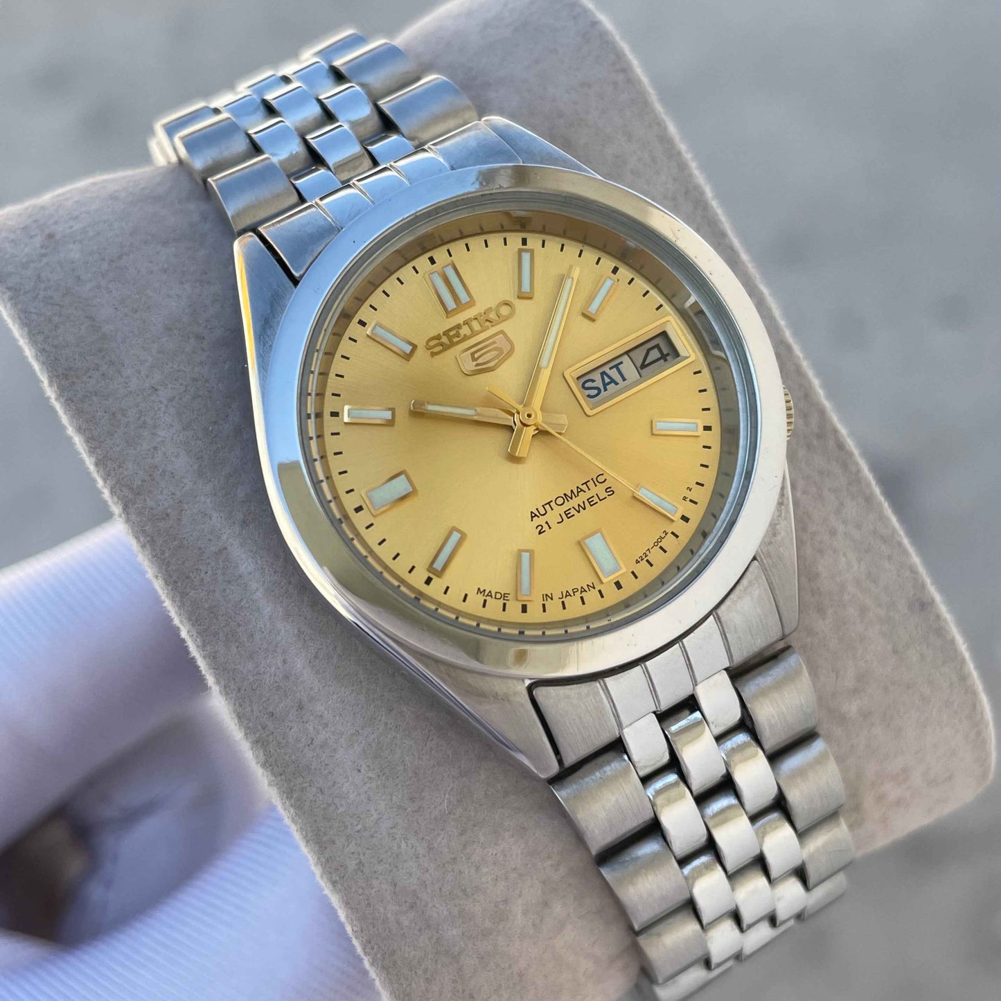 Seiko 5 4227-00X0 for ladies