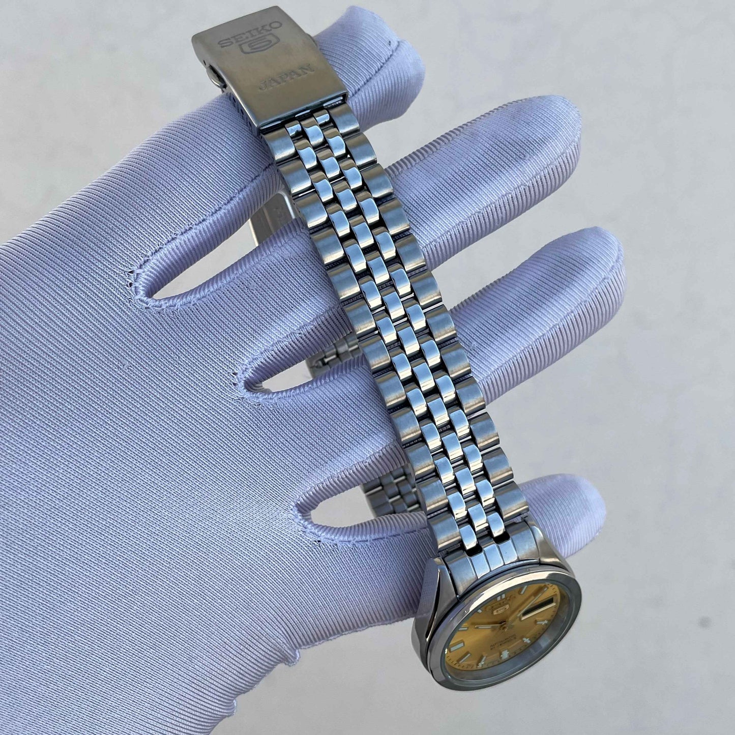 Seiko 5 4227-00X0 for ladies