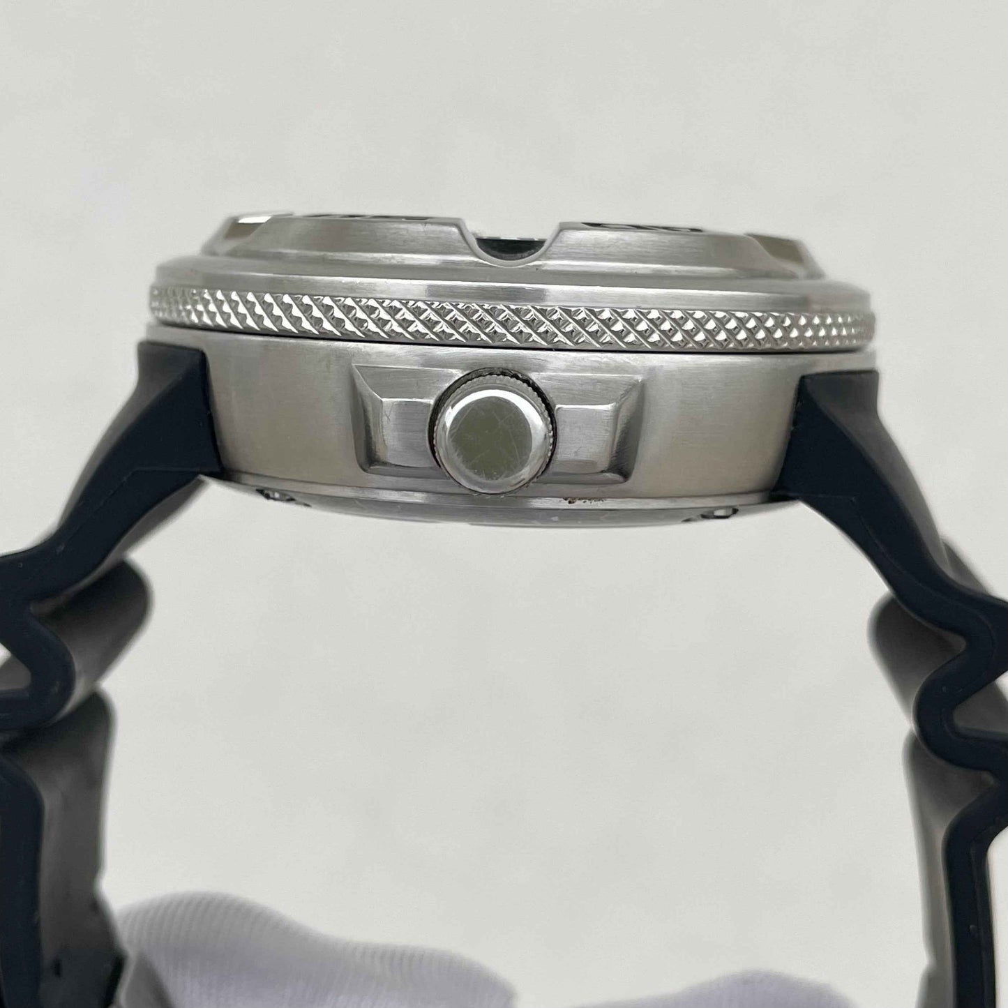 Citizen BJ8050-08E Professional Diver's 300 Meter