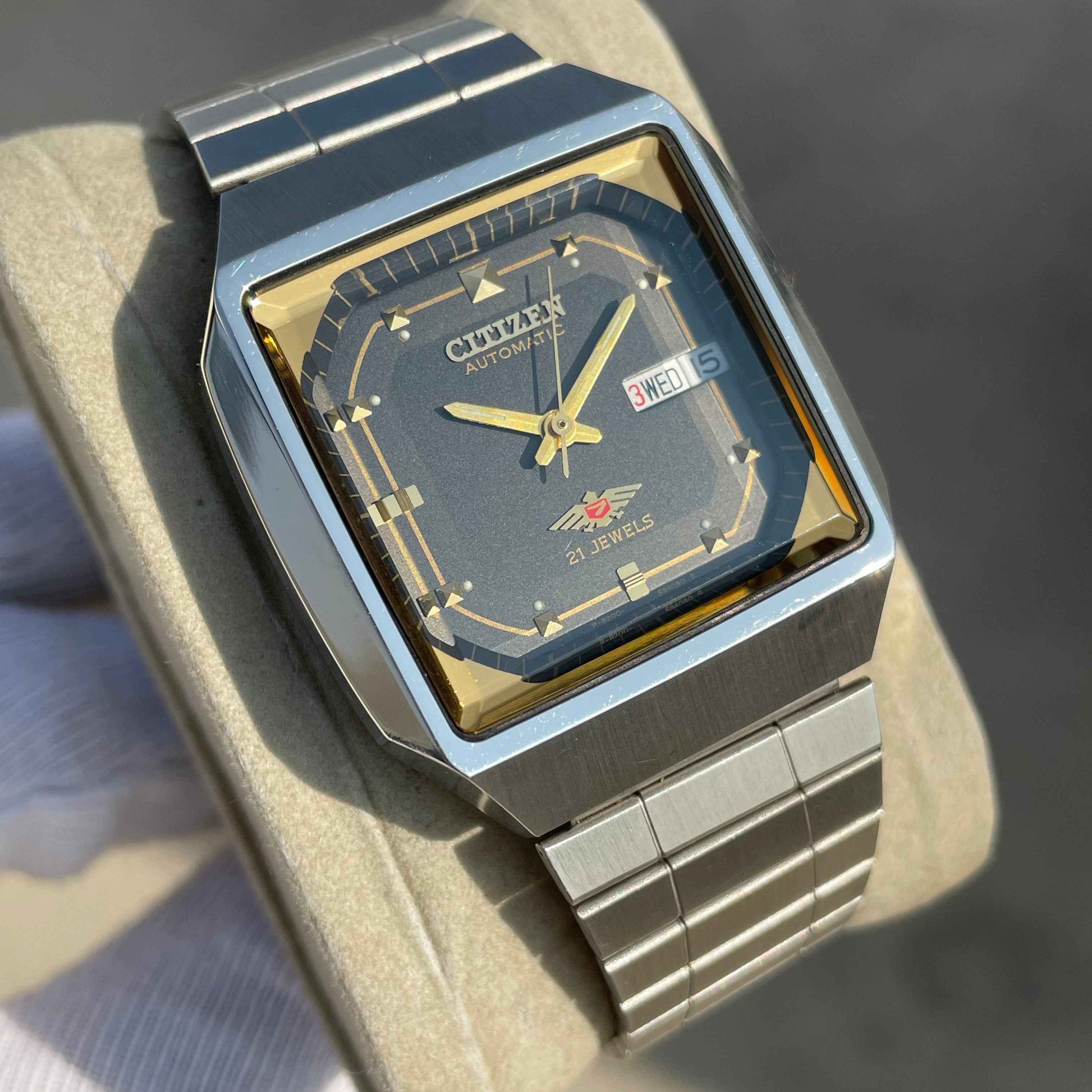 Vintage Citizen Automatic Tank